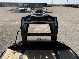 New 2026 PJ 102"x40' GN Low-Pro Flatbed w/ Duals - LD