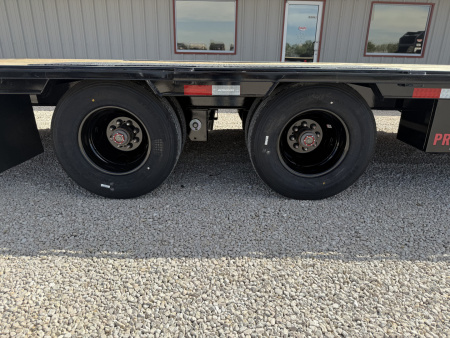 New 2026 PJ 102"x40' GN Low-Pro Air-Ride Flatbed w/ Duals - LD