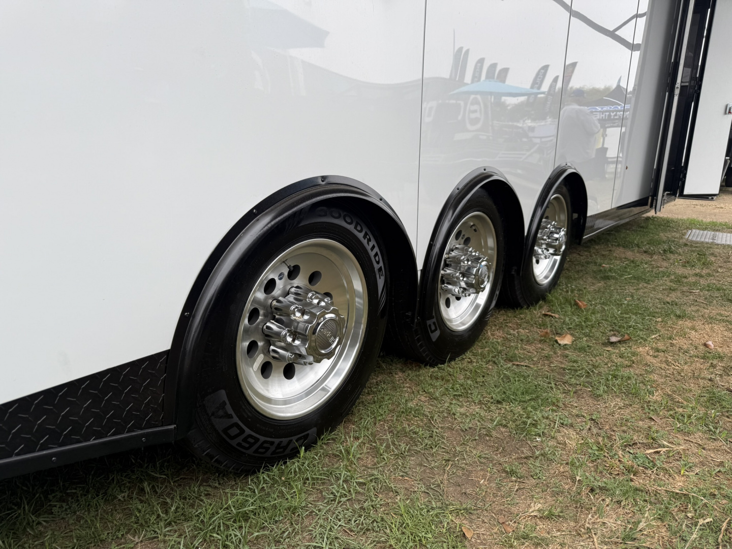 New 2026 FRACTAL 28' TOY HAULER STACKER