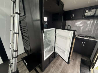 New 2026 FRACTAL 28' TOY HAULER STACKER