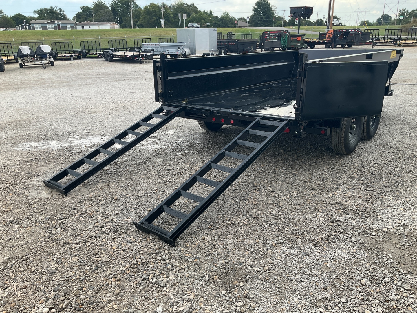 New 2026 Big Tex 83"x14' 14K HD Telescopic Dump Trailer w/ 24" Sides – 14TD