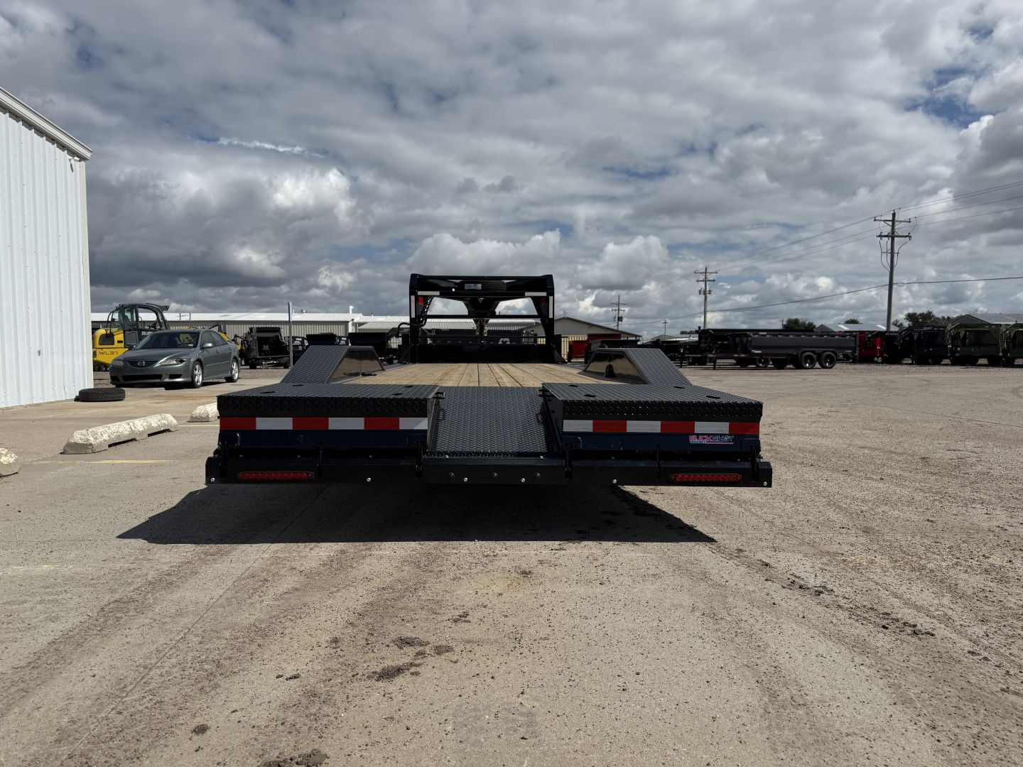 New 2025 Buckshot MFG 24' x 102" Drive-Over Fenders Car Hauler