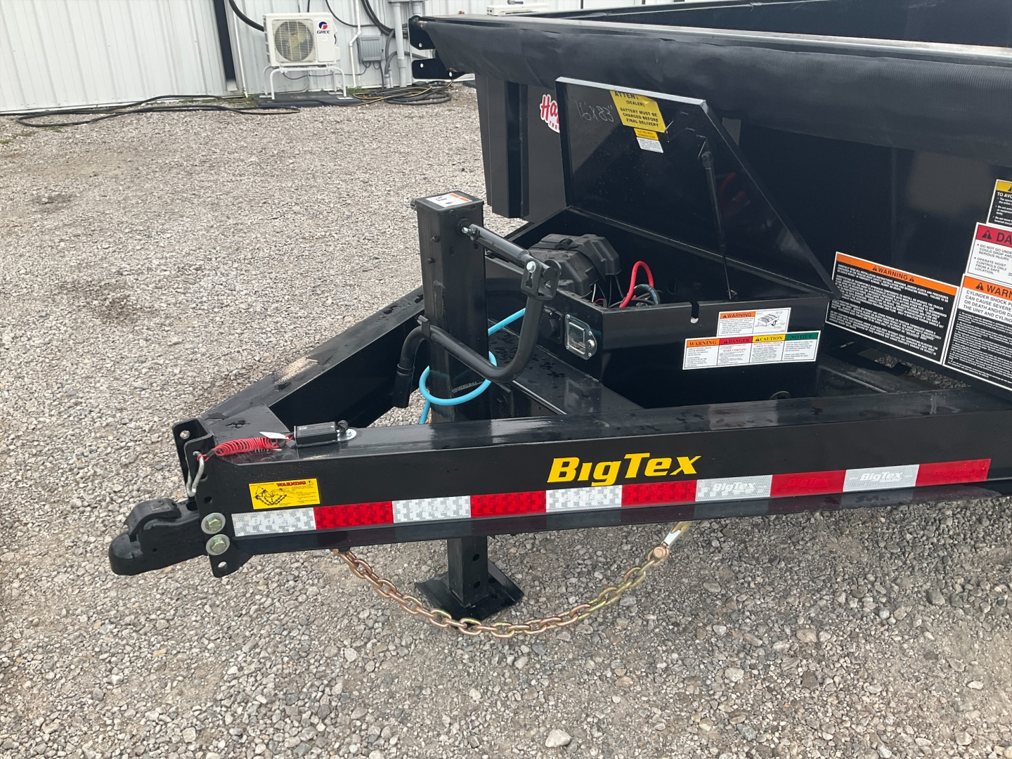 New 2026 Big Tex 83"x16' 14K LP Dump Trailer w/ 24" Sides – 14LP