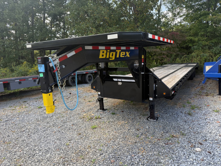 Used 2025 Big Tex 25GN GOOSENECK TRAILER 35+5 MEGA RAMPS HYDRO DISC BRAKES