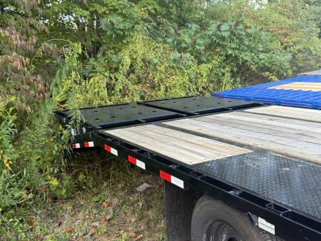 Used 2025 Big Tex 25GN GOOSENECK TRAILER 35+5 MEGA RAMPS HYDRO DISC BRAKES