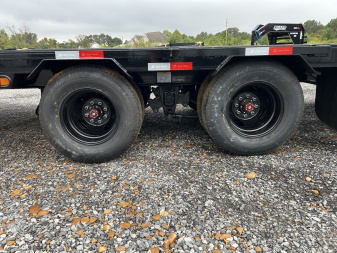 New 2026 Load Trail 102"x30' 24k Gooseneck Flatbed Trailer