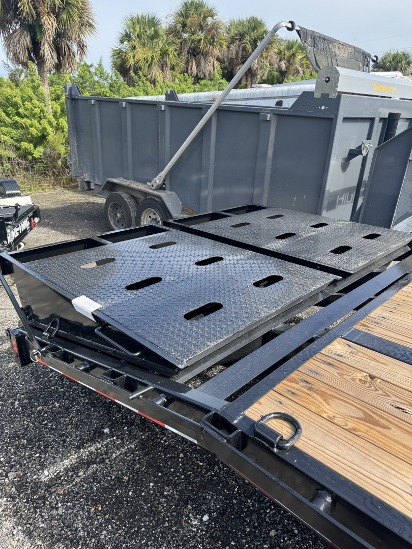 New 2025 Sure-Trac 8.5X30(25+5) TANDEM AXLE 22500 LB GVWR DECKOVER GOOSENECK TRAILER WITH DUAL 12K JACKS, MEGA RAMPS