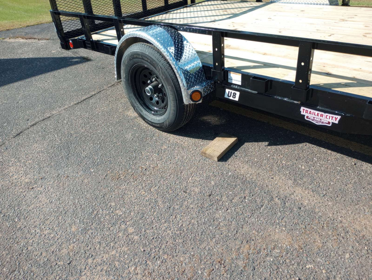 New 2026 PJ Trailers U8 14'x83" Utility Trailer