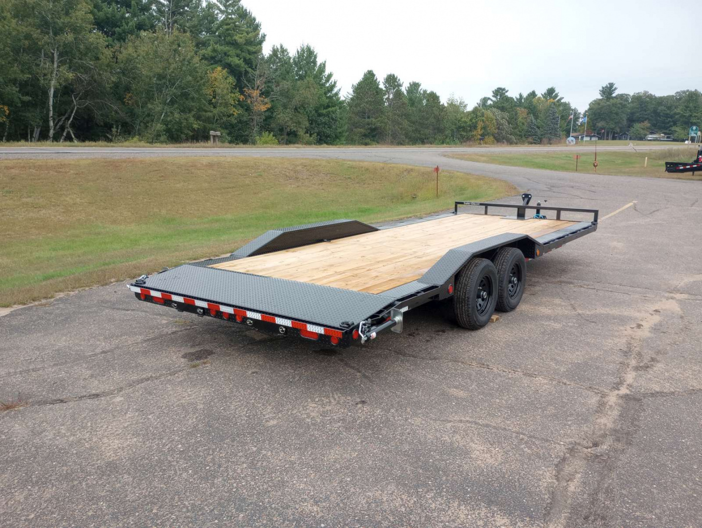 New 2026 PJ Trailers B5 22'x102" Car Hauler