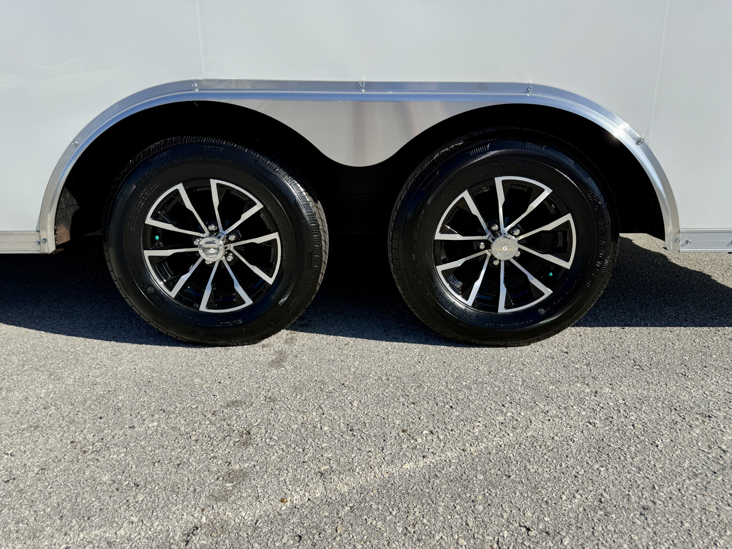 New 2025 Sure-Trac 8.5x16 Rear Ramp Door 7K Cargo / Enclosed Trailer