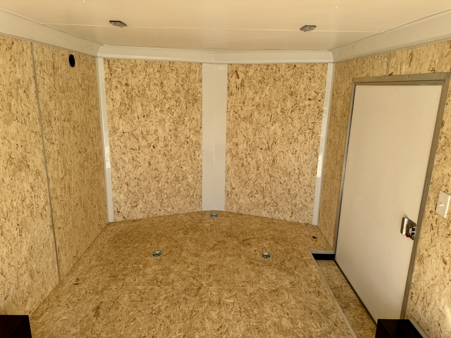 New 2025 Sure-Trac 8.5x16 Rear Ramp Door 7K Cargo / Enclosed Trailer