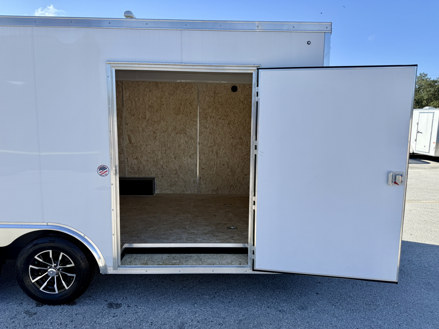 New 2025 Sure-Trac 8.5x16 Rear Ramp Door 7K Cargo / Enclosed Trailer