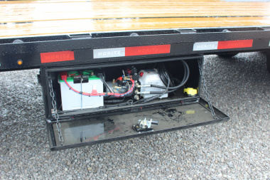 New 2025 Moritz FDGH Hydraulic Tail 30' GOOSENECK Deckover Flatbed Trailer- 17900# GVW