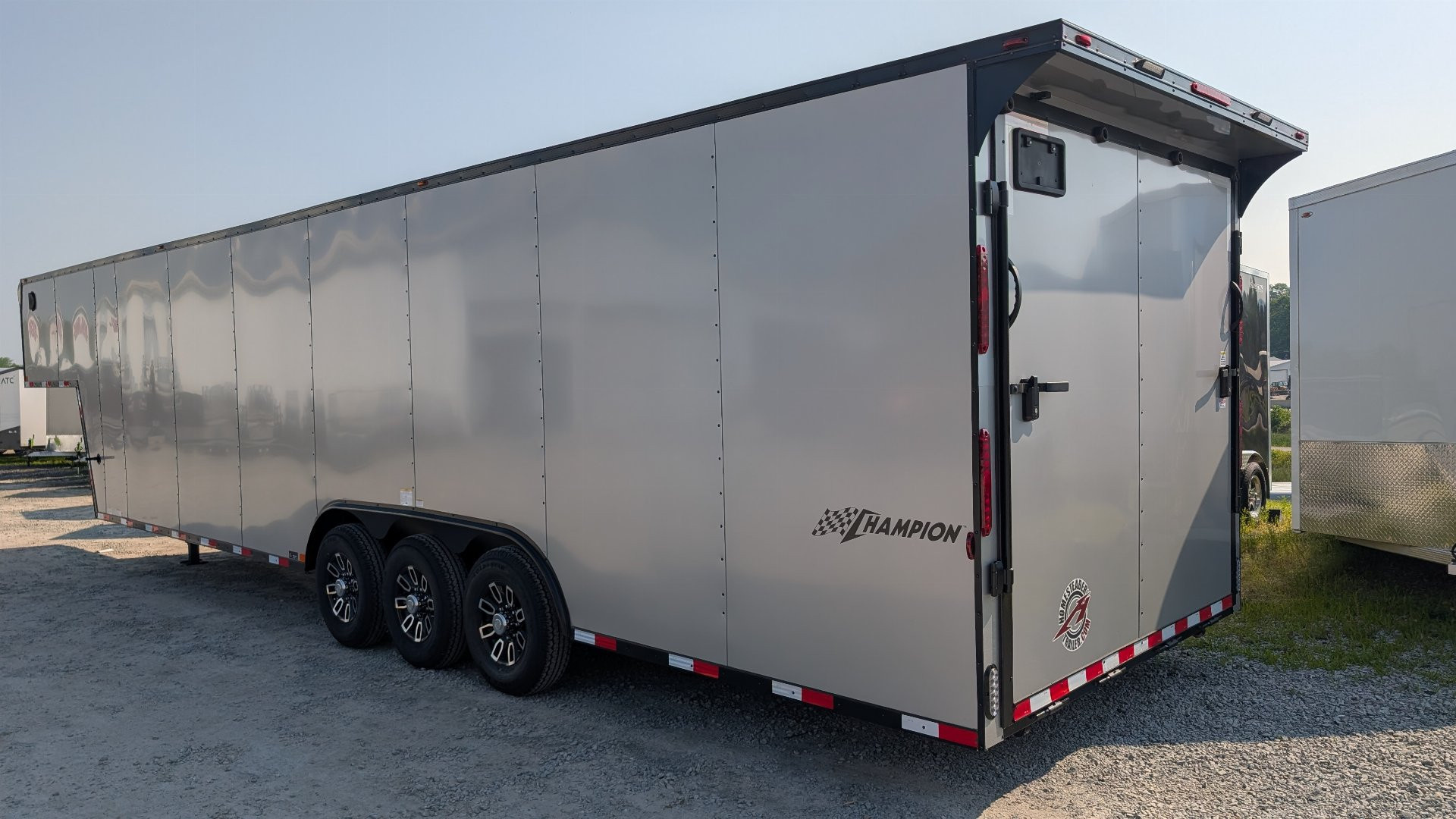 New 2026 Homesteader 8.5x38 (29+8) Gooseneck Car Hauler w/ Ramp