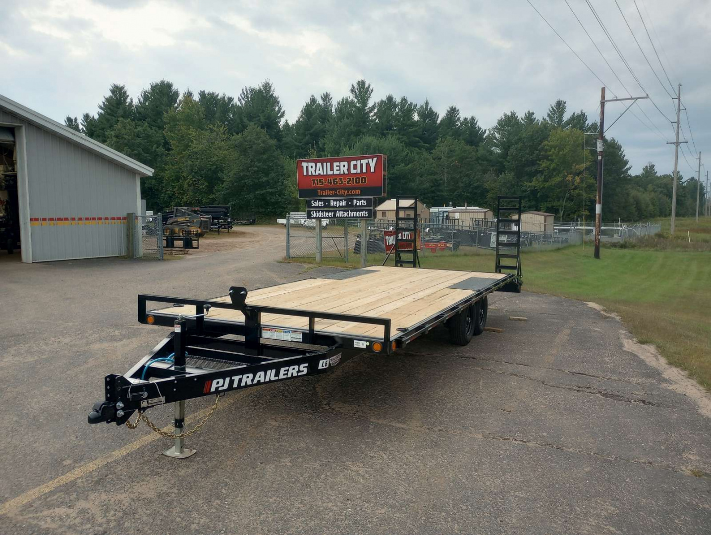 New 2026 PJ TRAILERS L6 22'x22' Deckover Trailer