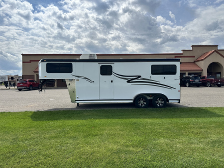 Used 2021 Hawk 2H GN Straight Load Horse Trailer