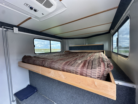 Used 2021 Hawk 2H GN Straight Load Horse Trailer