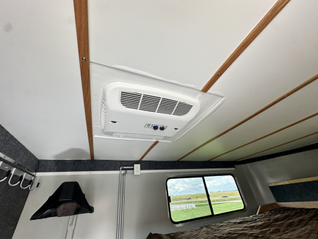 Used 2021 Hawk 2H GN Straight Load Horse Trailer