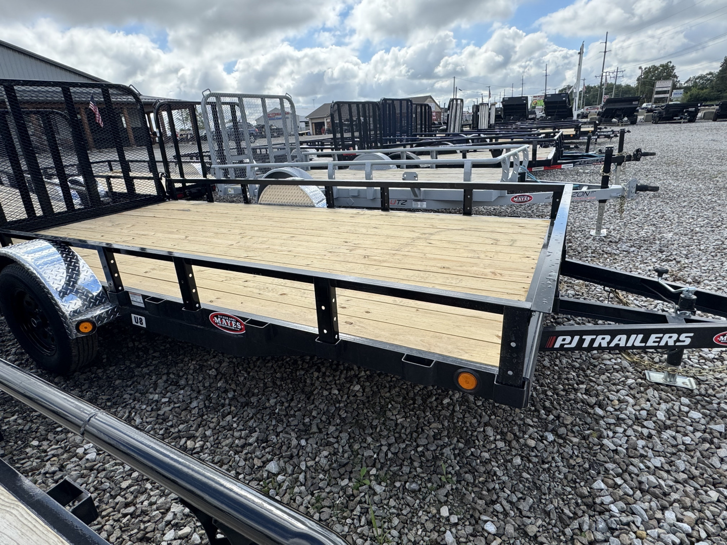 New 2026 PJ TRAILER UTILTIY U8141 83X14 SA STRAIGHT DECK (GVW:2995) BLACK