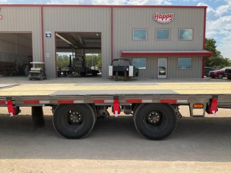 New 2026 Diamond C 102"x40' Engineered Beam FMAX212 w/ Max Ramps Pacesetter Edition