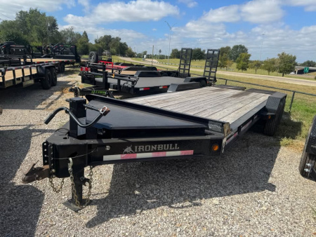 Used USED 2022 Iron Bull 20' EQUIPMENT TRAILER WITH MEGA RAMPS Equipment Trailer