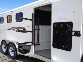 New 2026 Trails West ADVENTURE MX GN 3-Horse Gooseneck Horse Trailer