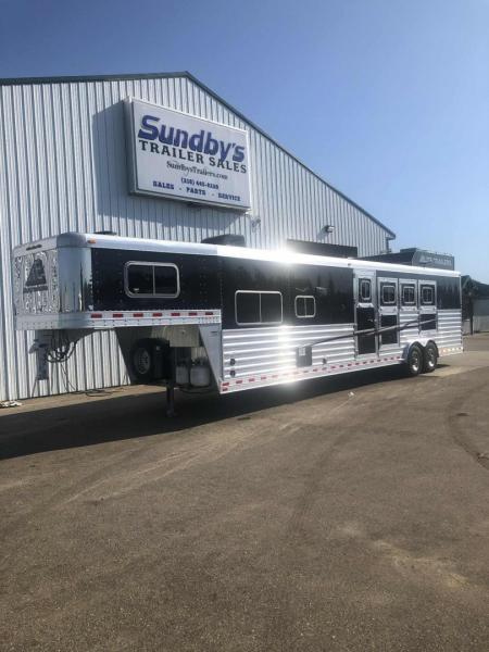 Used 2020 Elite 8413 4 Horse Sideload Trailer