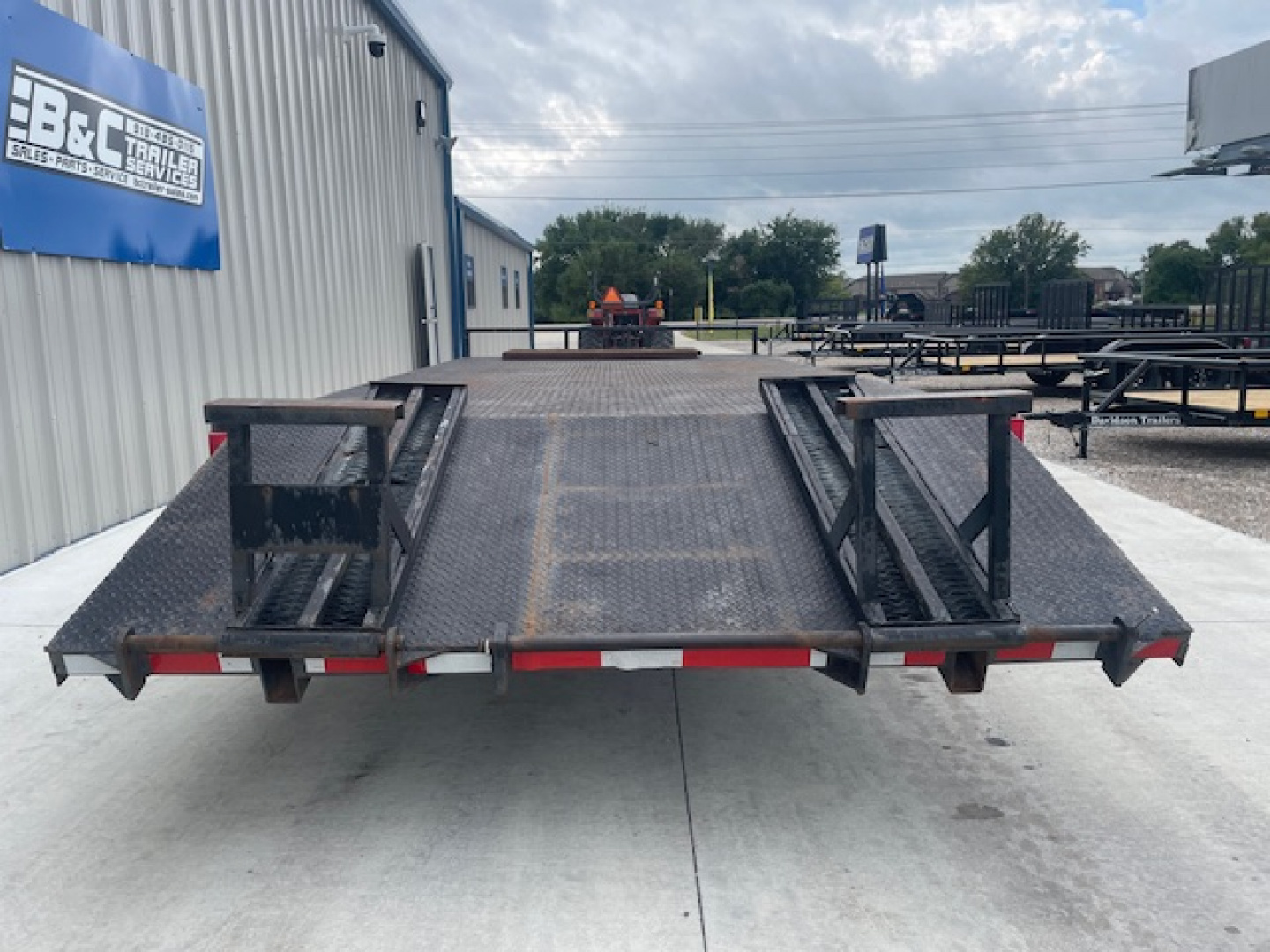 Used 2010 96X20 (16+4) STEEL FLOOR BUMPER PULL DECKOVER TRAILER, ( 2 )7,000lb AXLES W/ BRAKES, FOLD DOWN RAMPS