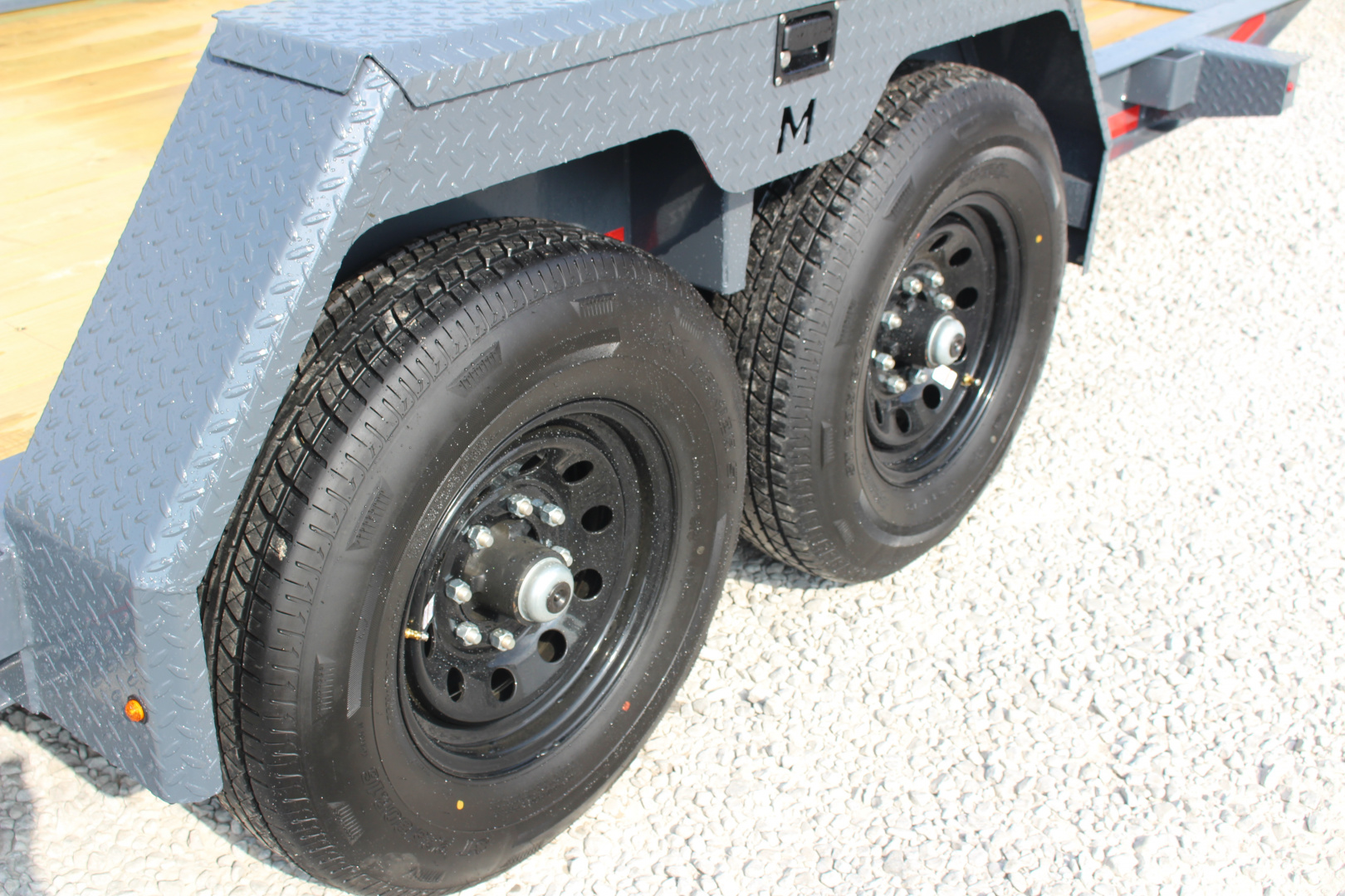 New 2026 Moritz 7' x 14' + 6' Low Pro - Hydraulic Power Tail - Equipment Trailer - 14000# GVW