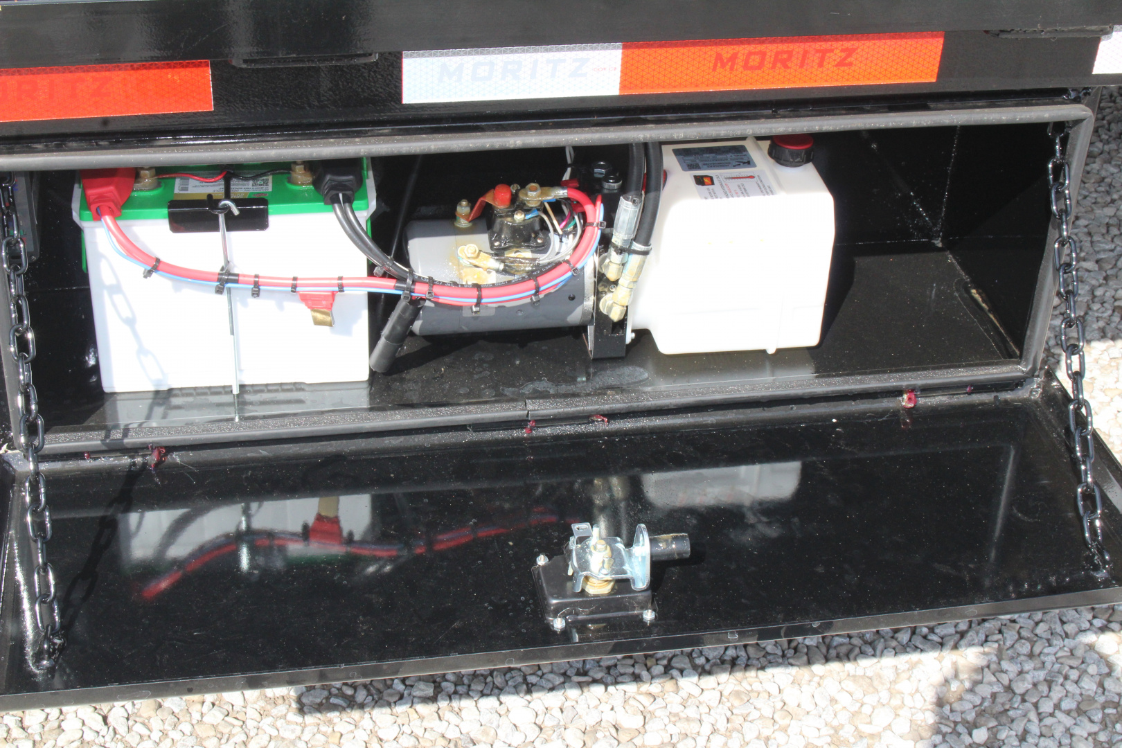 New 2026 Moritz FDGH DT 25' + 5' GOOSENECK Deckover Flatbed Trailer- Full Width Aluminum Ramps- 25900# GVW