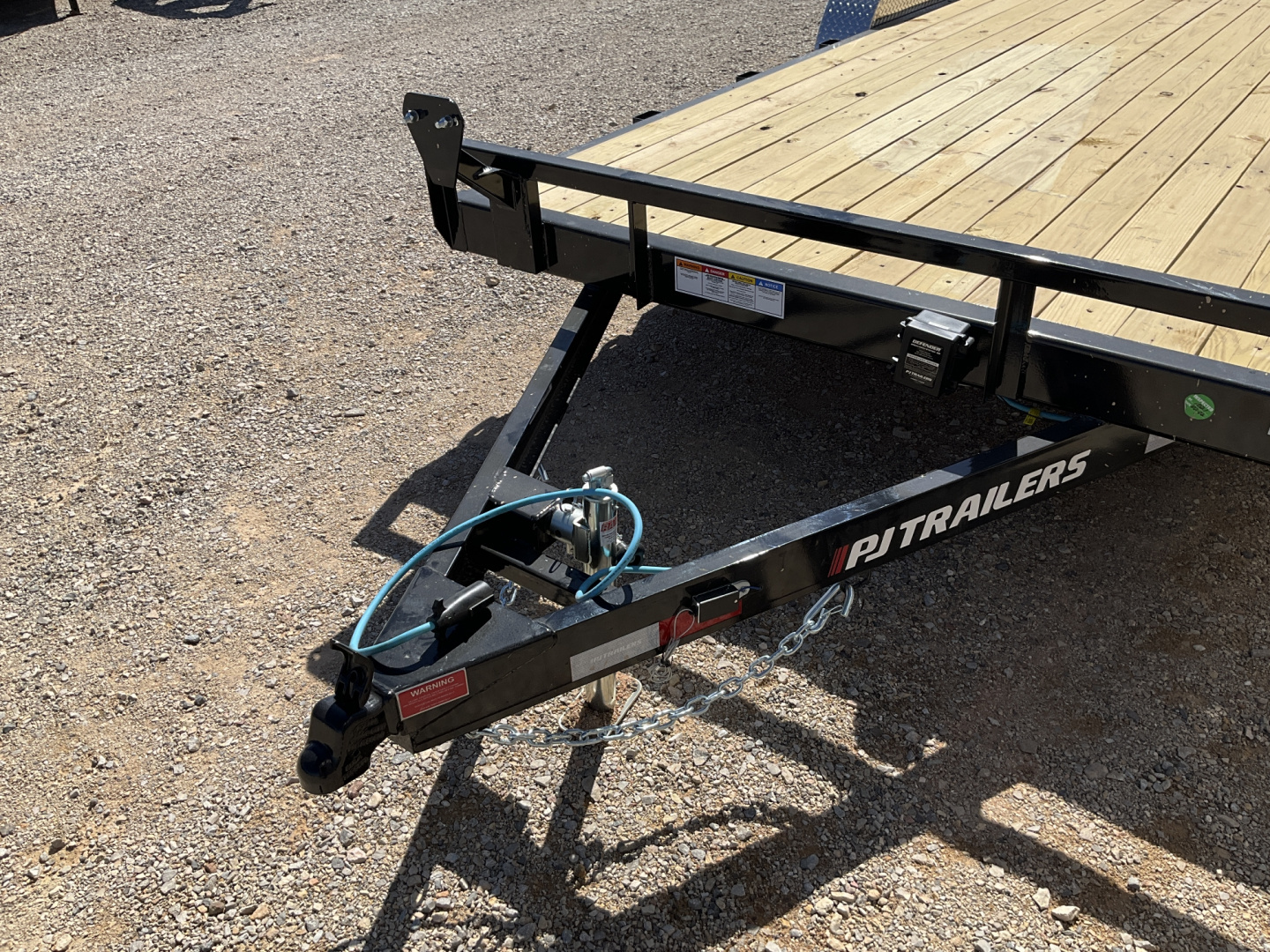New 2026 PJ 83"x18' Channel Car Hauler – C5