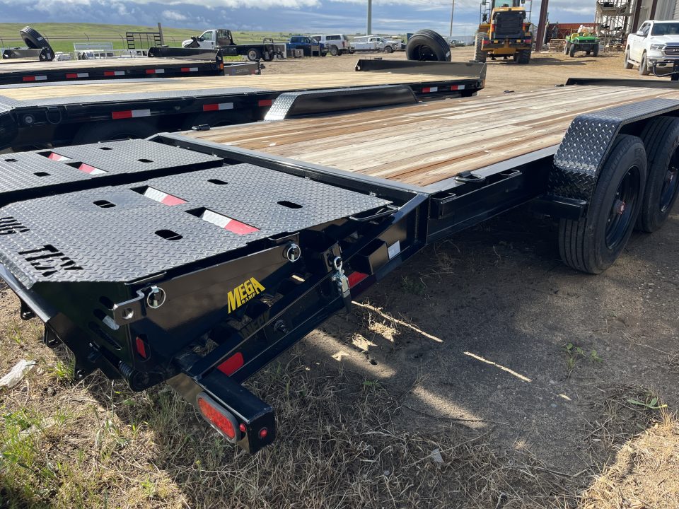 New 2026 Big Tex Trailers 16EH 24' EQUIPMENT Trailer W/ MEGA RAMPS