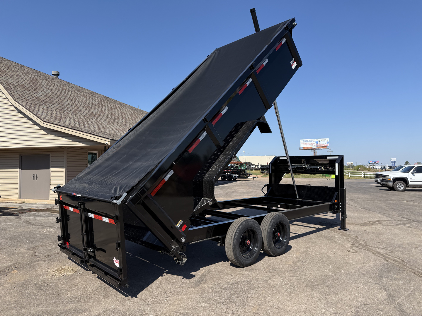 New 2026 MAXX-D 83”x16’ 18K Gooseneck Dump w/ 36” Sides – DTX