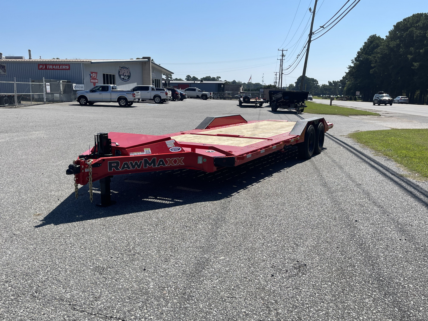 New 2026 RawMaxx RawMaxx GTX 24' 16K Gravity Tilt Trailer w/ Hydraulic Jack