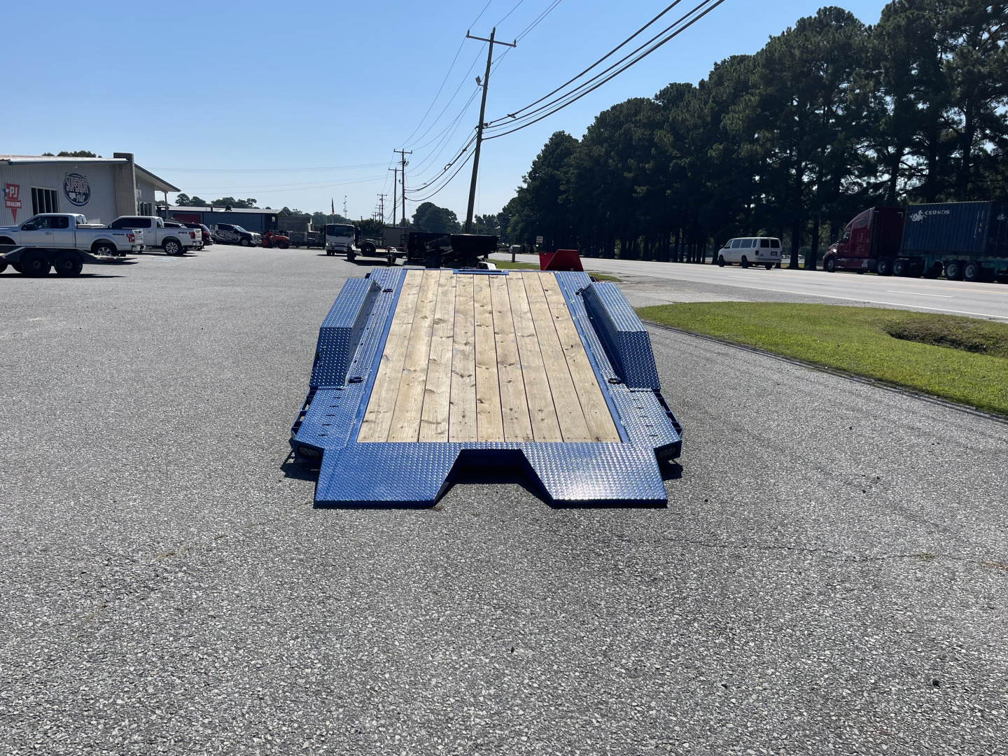 New 2026 RawMaxx RawMaxx GTX 22' 16K Gravity Tilt Trailer