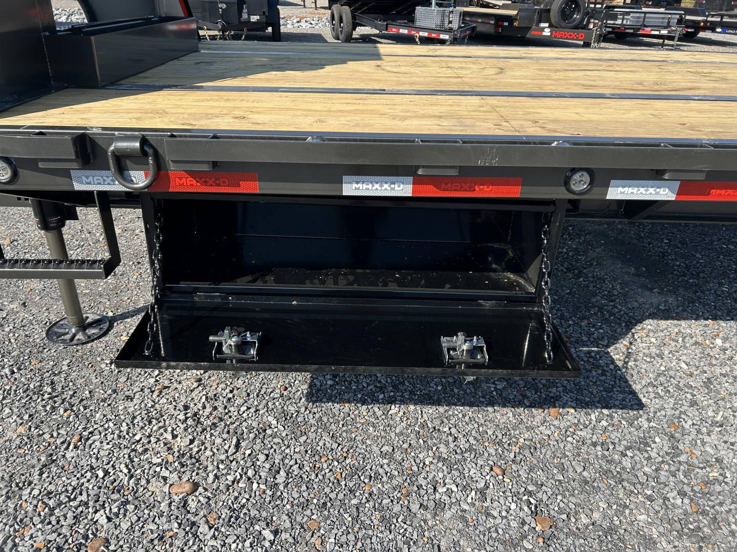 New 2026 MAXXD 102"X24' 17.5K Flatbed Trailer