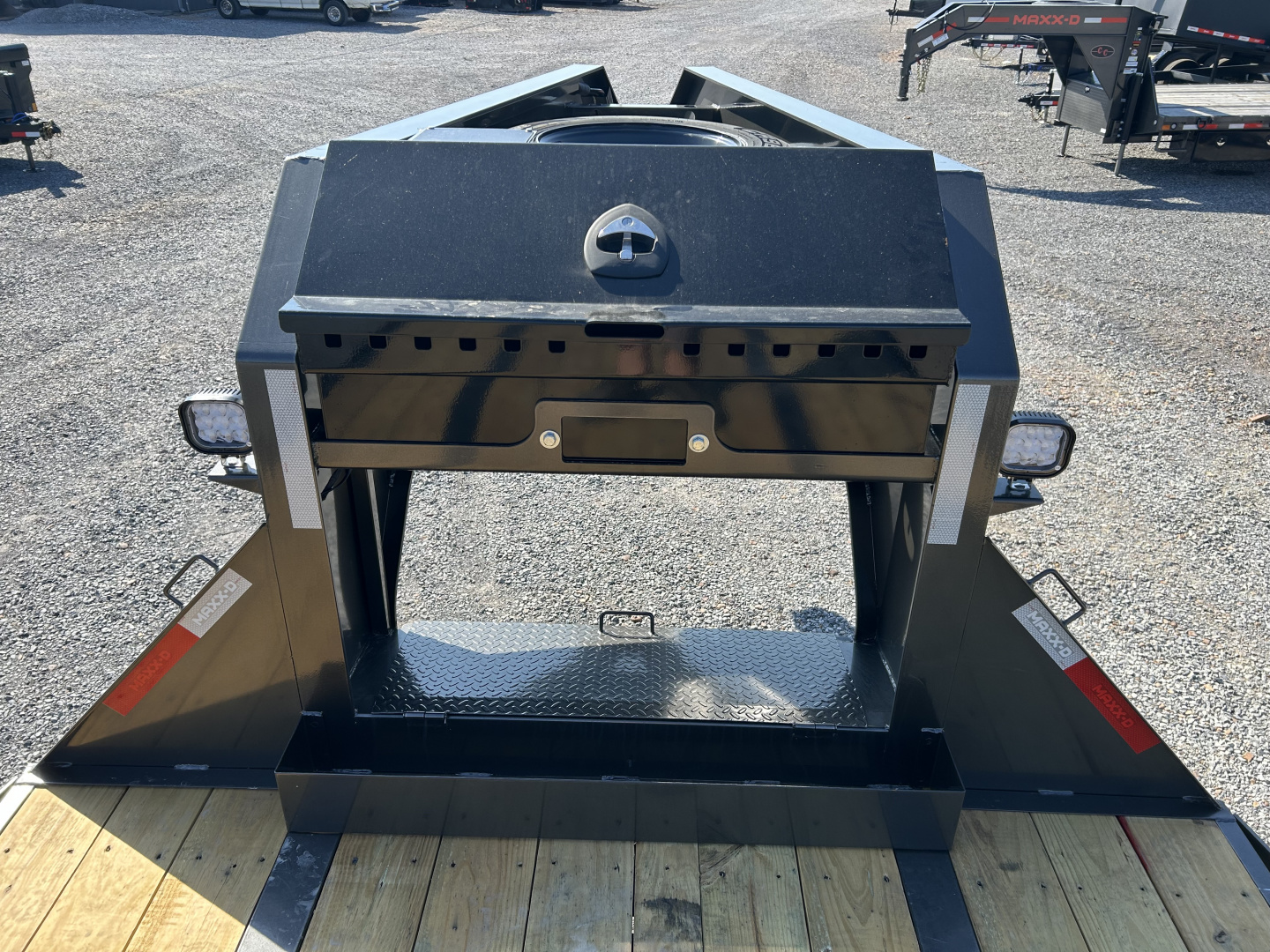 New 2026 MAXXD 102"X24' 17.5K Flatbed Trailer