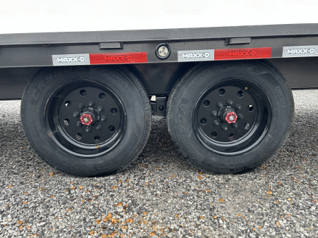 New 2026 MAXXD 102"X24' 17.5K Flatbed Trailer