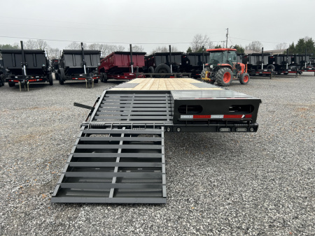 New 2026 MAXXD 102"X24' 17.5K Flatbed Trailer