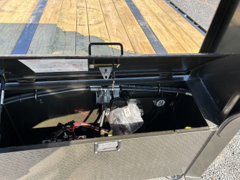 New 2026 MAXXD 102"X24' 17.5K Flatbed Trailer