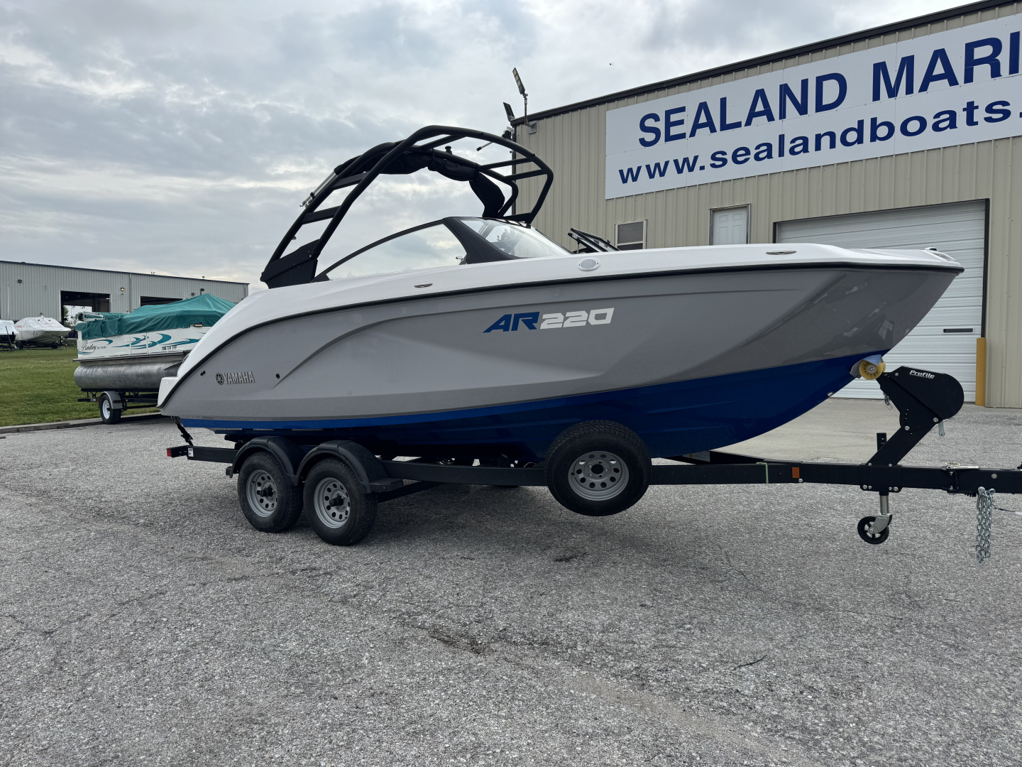 New 2026 Yamaha Boats AR 220 Jet Boat