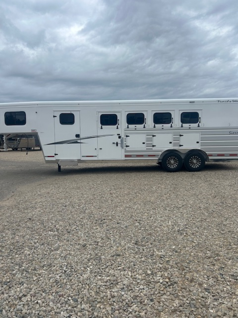 New 2026 Trails West Sierra 4 Horse 8' Wide
