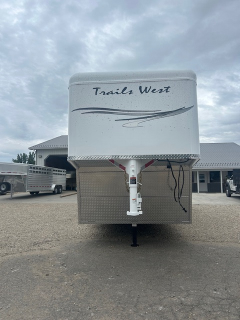 New 2026 Trails West Sierra 4 Horse 8' Wide