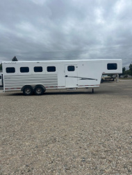 New 2026 Trails West Sierra 4 Horse 8' Wide