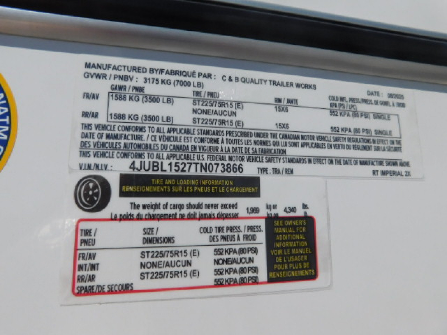 New 2026 Royal T Imperial X 2H BP Horse Trailer