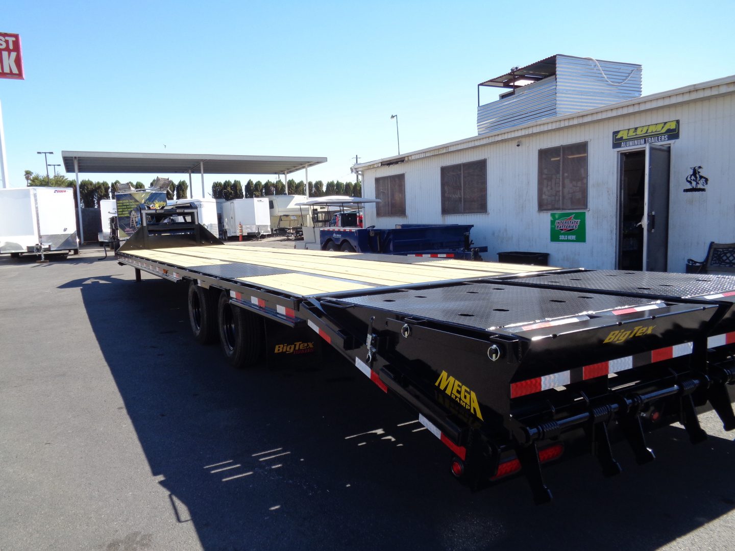 New 2026 Big Tex Trailer * 22GN-40D5A * 40ft Tandem Dual Wheel Gooseneck Trailer W/ Mega Ramps