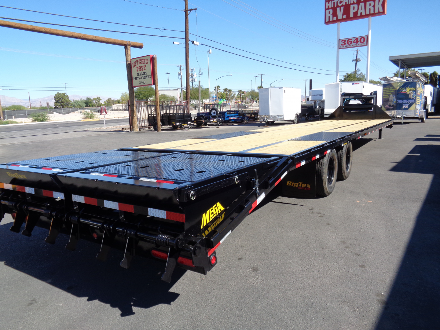 New 2026 Big Tex Trailer * 22GN-40D5A * 40ft Tandem Dual Wheel Gooseneck Trailer W/ Mega Ramps