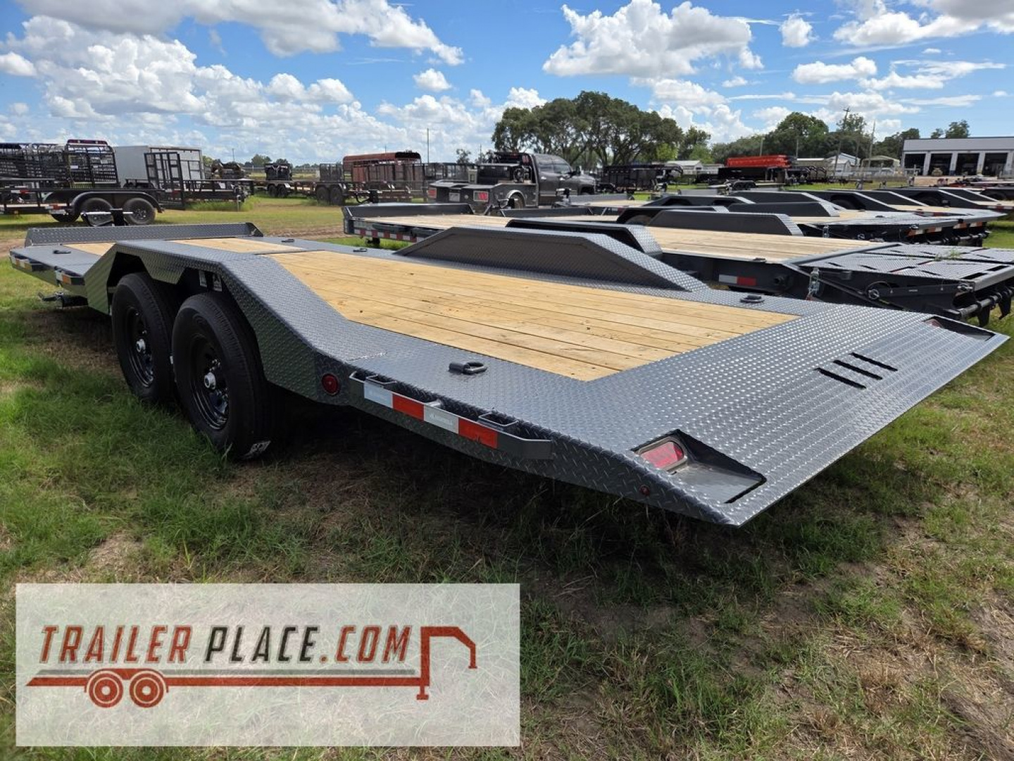 New 2026 IRON BULL 102"X22' 14K TWB TILT TRAILER