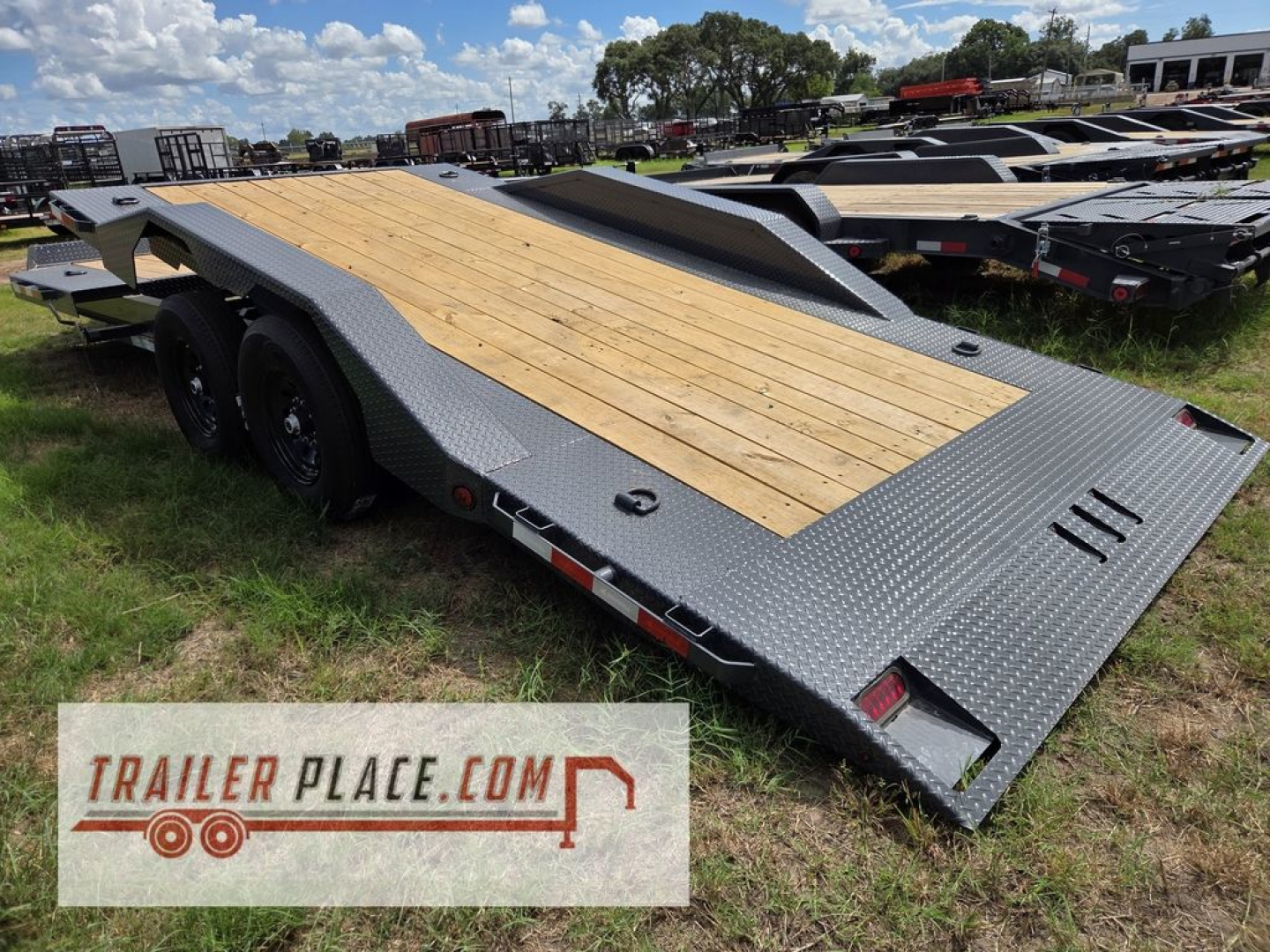 New 2026 IRON BULL 102"X22' 14K TWB TILT TRAILER