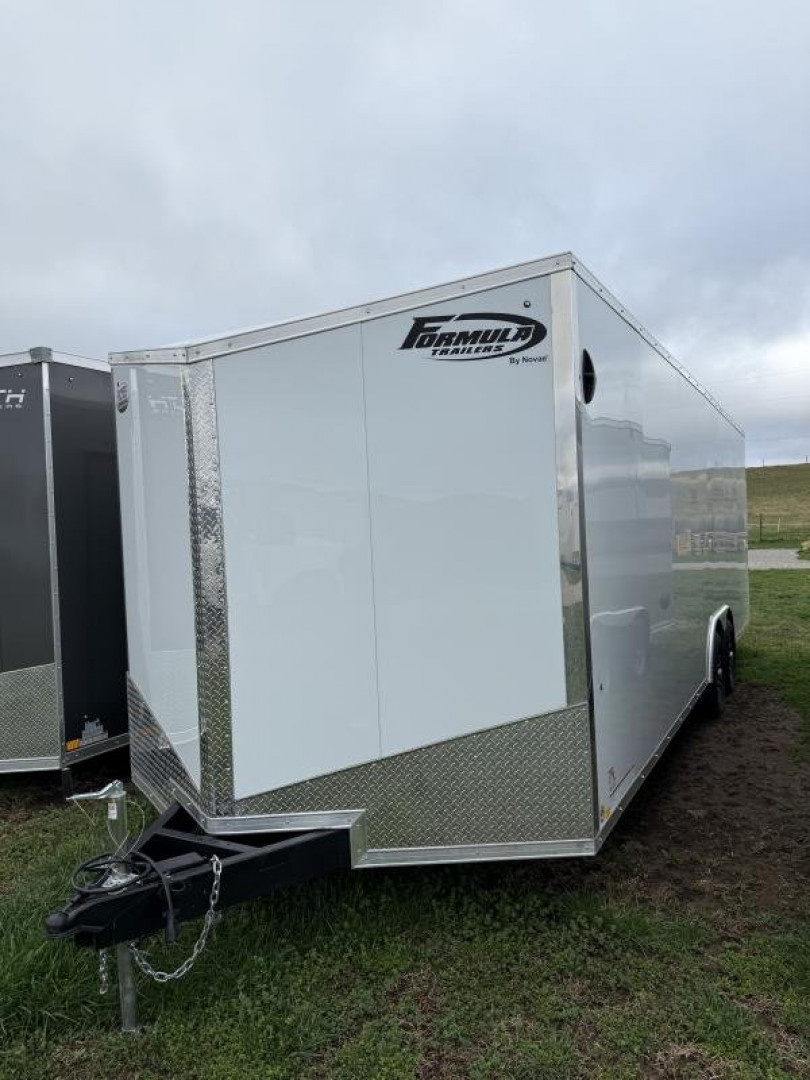 New 2025 FORMULA Trailers CONQUEST 8.5x24 Cargo / Enclosed Trailer